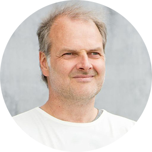 Dr. Ronald Kandelhard